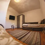 Gana-green Oasis With Heated Pool * Buna