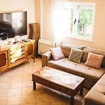 Gana-green Oasis With Heated Pool Villa *