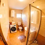 Gana-green Oasis With Heated Pool * Buna