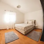 Gana-green Oasis With Heated Pool Villa *