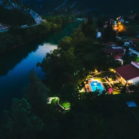 Gana-green Oasis With Heated Pool Vila